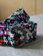 ceinture en coton à motif fleuri, réglable avec une boucle en métal, marque La 8eme Fois