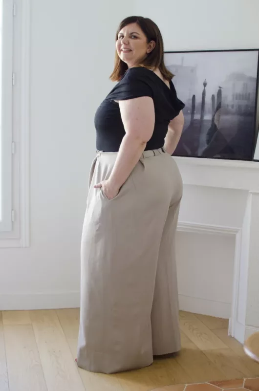 La 8eme Fois pantalon ajustable femme Béatrice couleur sable, vue de côté